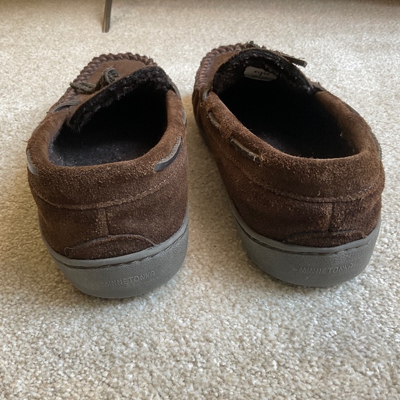 Minnetonka suede slippers size US 9 Mens - Picture 4 of 7